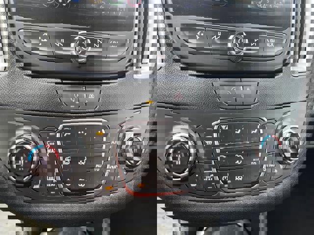 Used 2023 Chevrolet Malibu LT image 14