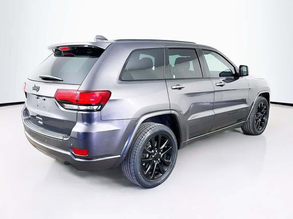 Used 2019 Jeep Grand Cherokee Altitude RWD image 24