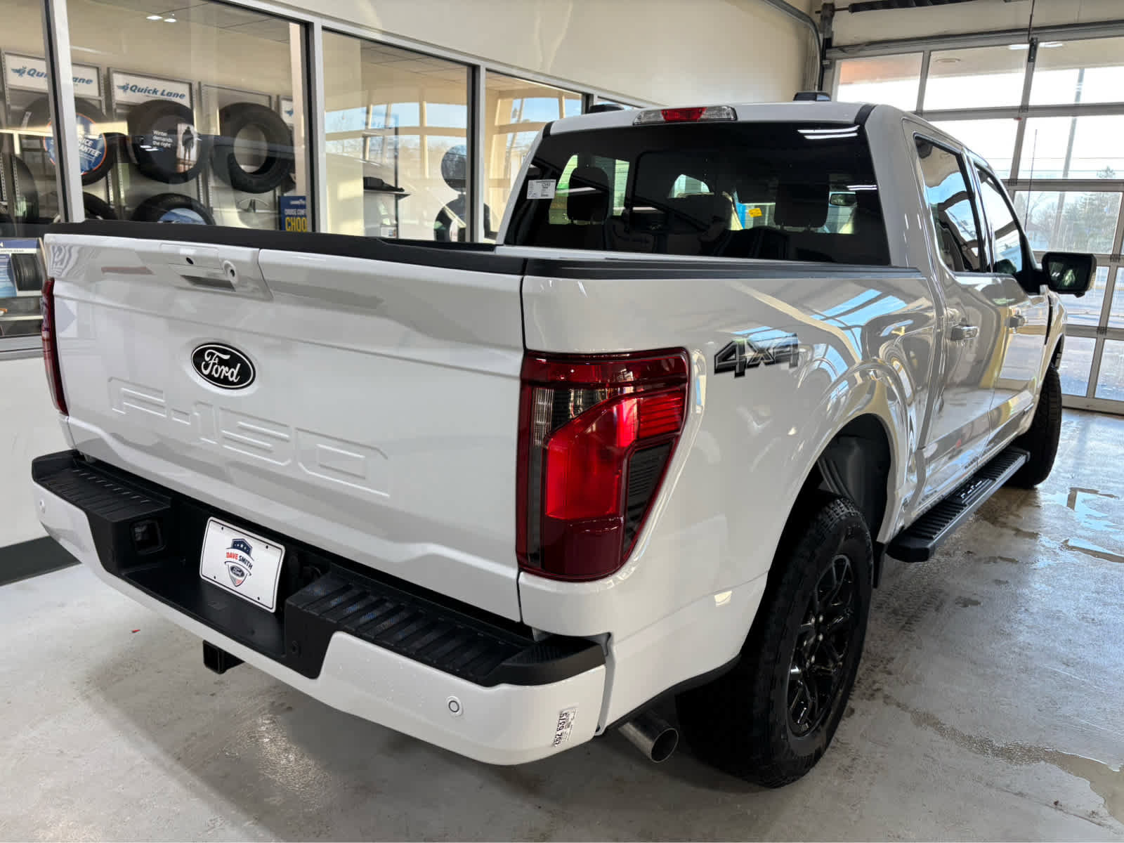 New 2025 Ford F150 XLT w/ Equipment Group 302A MID image 31