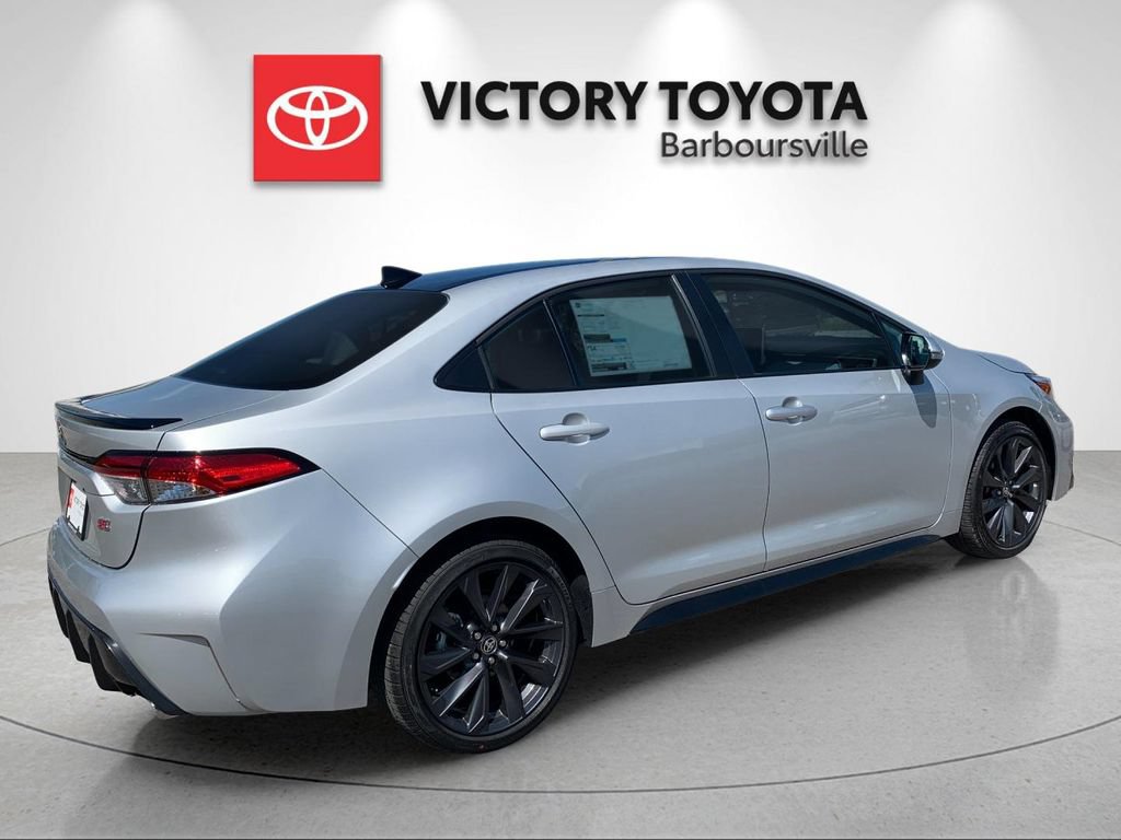 Used 2026 Toyota Corolla SE FWD image 7