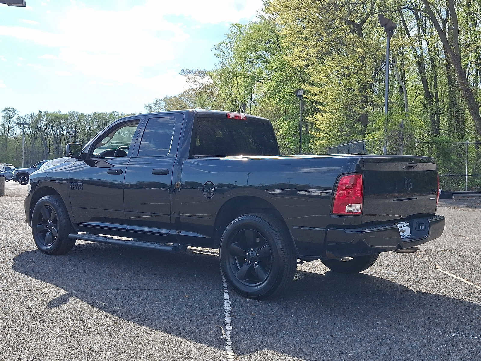 Used 2017 RAM 1500 Express w/ Black Ram 1500 Express Group AWD/4WD image 5