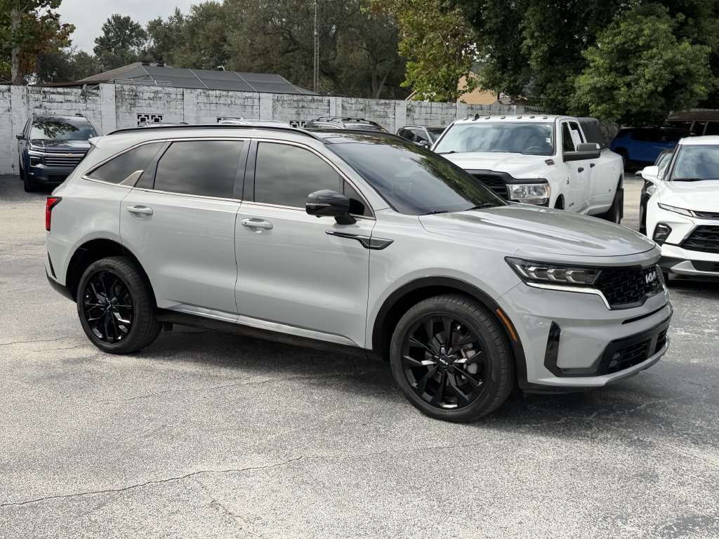 Used 2022 Kia Sorento SX