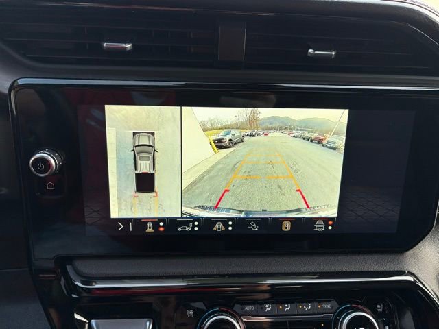 Used 2024 GMC Sierra 1500 AT4 w/ Technology Package image 19