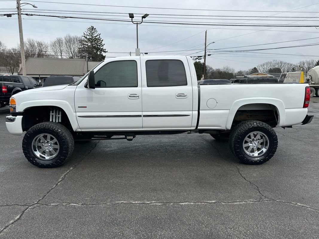 Used 2004 GMC Sierra 2500 SLE w/ Heavy-Duty Power Package AWD/4WD image 5