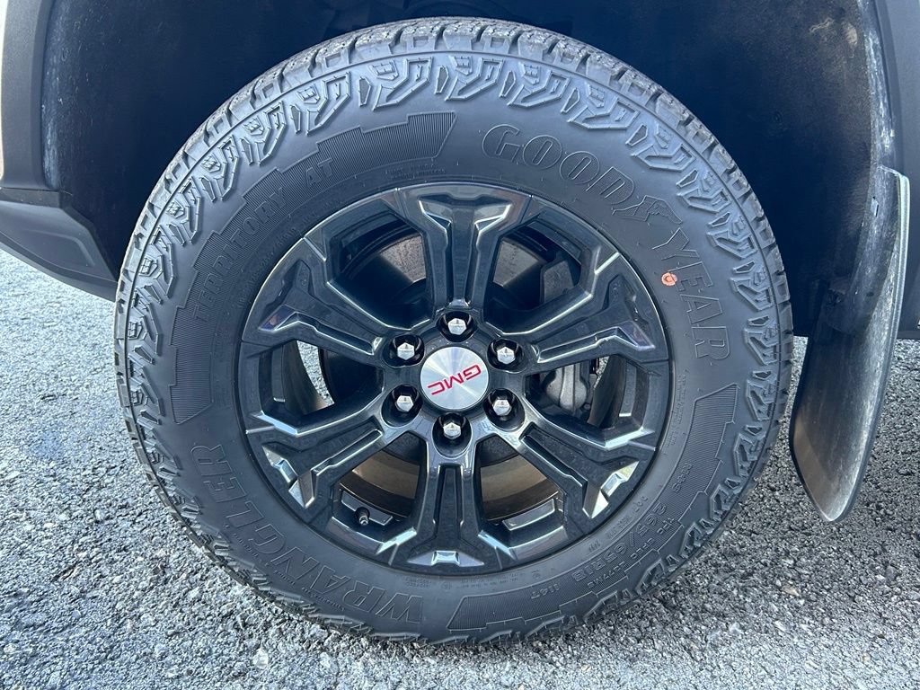 Used 2024 GMC Canyon Elevation w/ Trailering Package AWD/4WD image 34