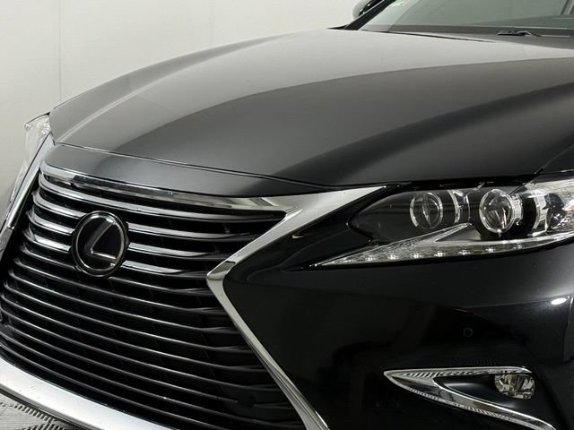 Used 2018 Lexus ES 350 w/ Luxury Package w/Wood Trim FWD image 13