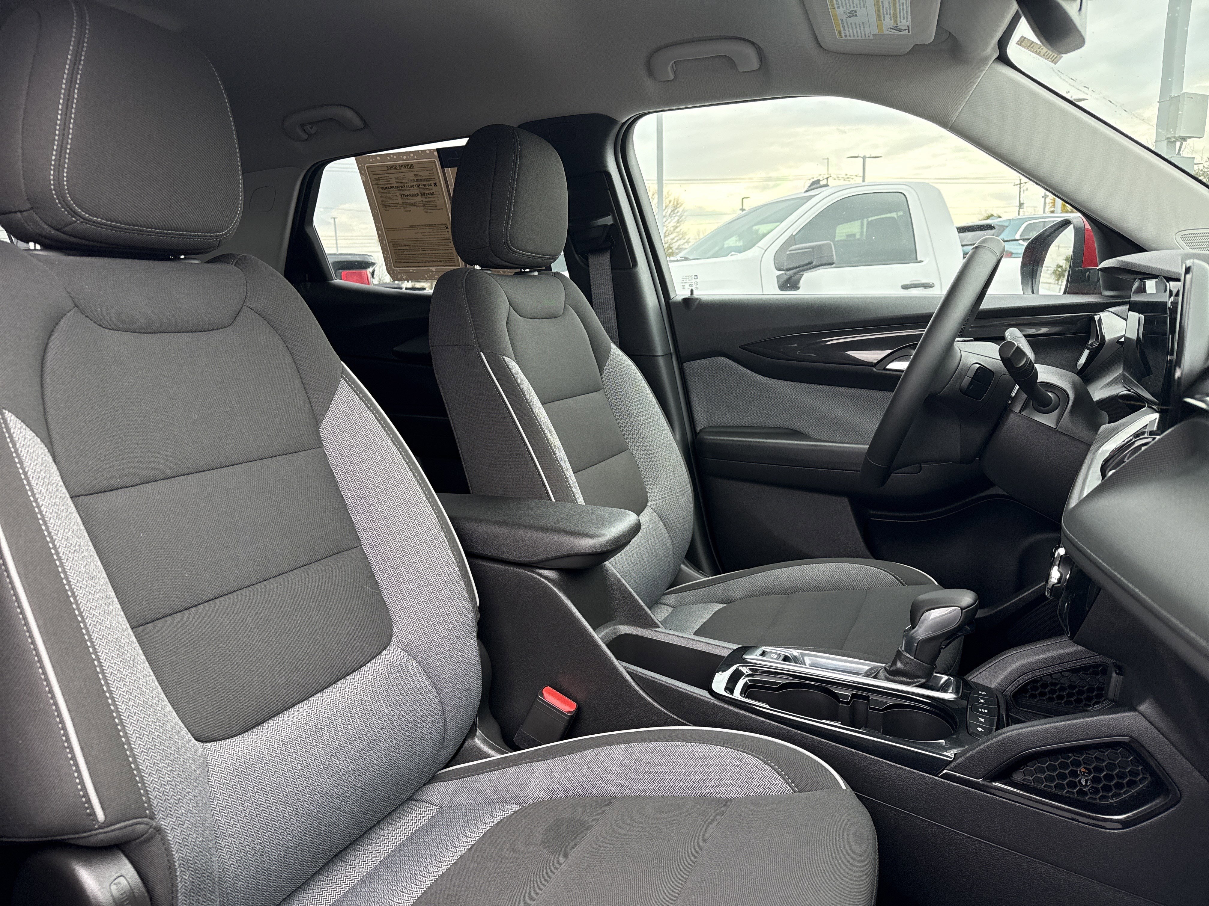 Certified 2026 Chevrolet TrailBlazer LT w/ Convenience Package image 31