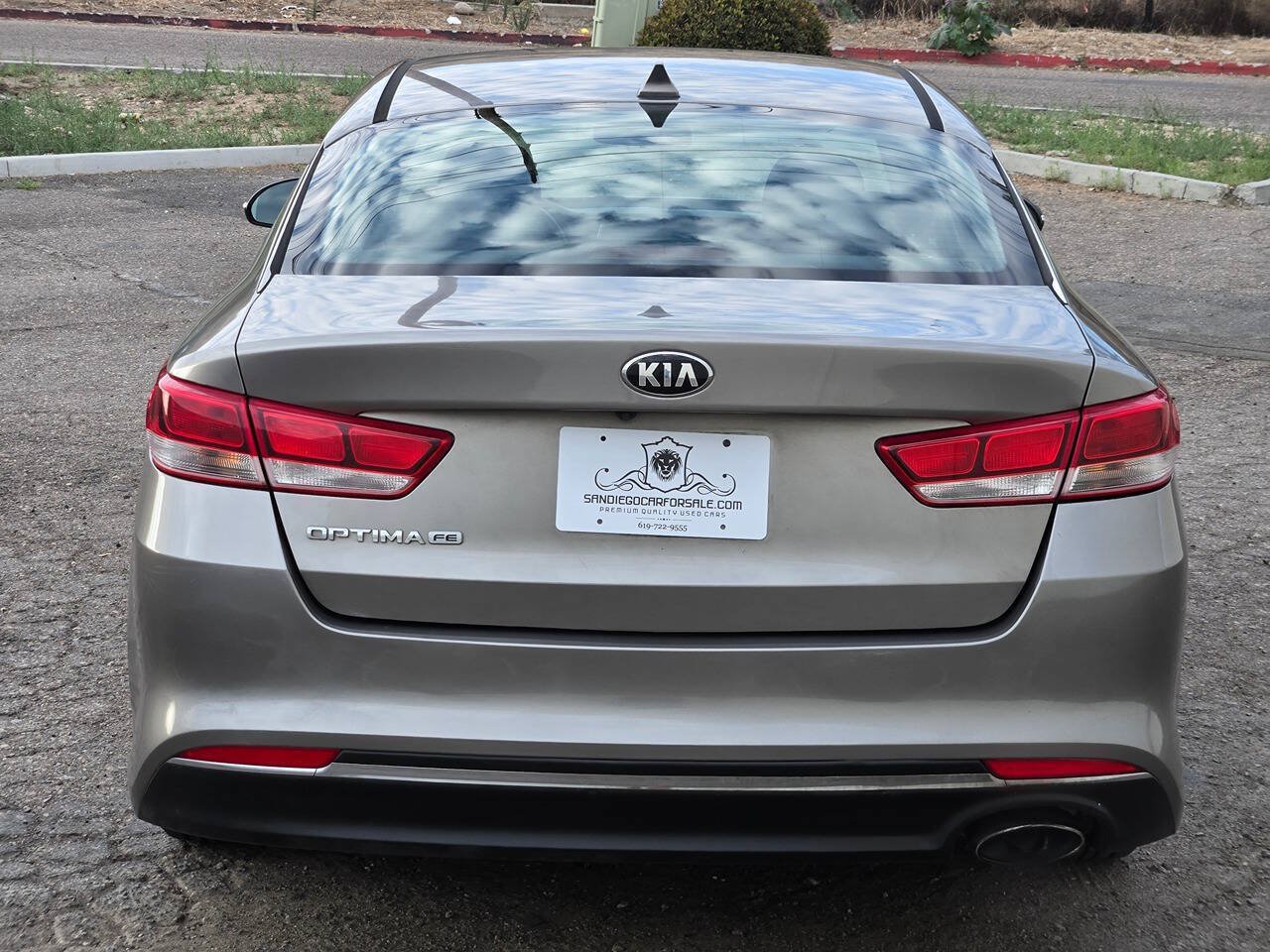 Used 2018 Kia Optima LX FWD image 14