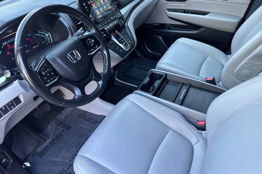 Used 2018 Honda Odyssey EX-L image 3