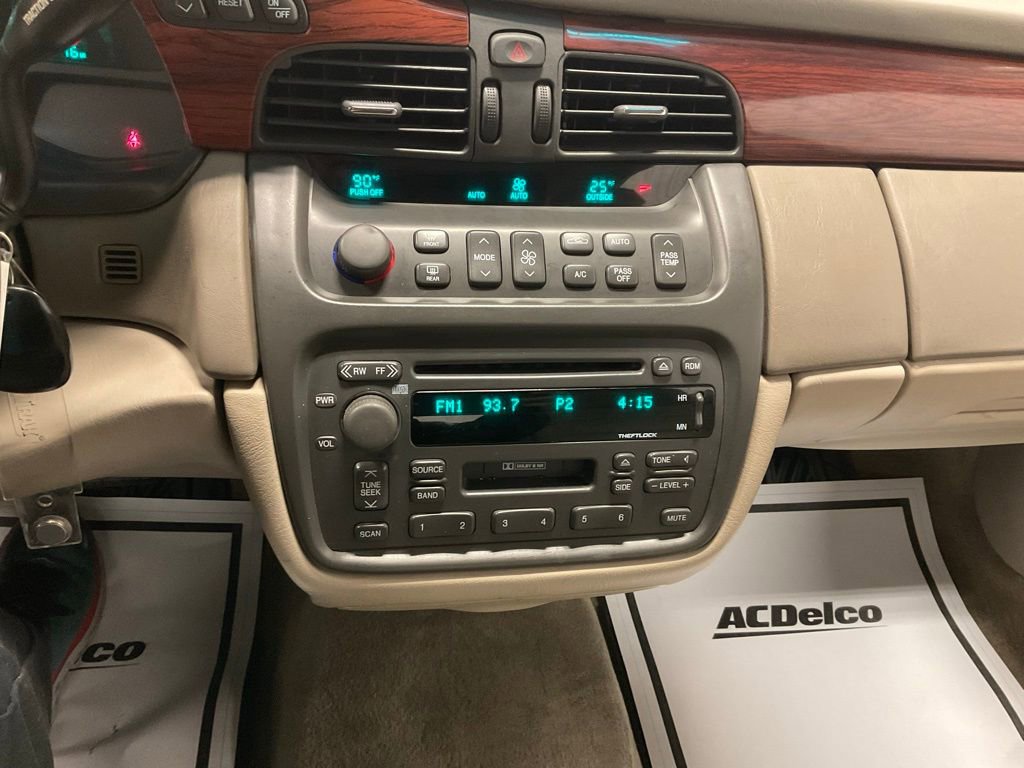 Used 2000 Cadillac De Ville w/ Comfort/Convenience Pkg image 7