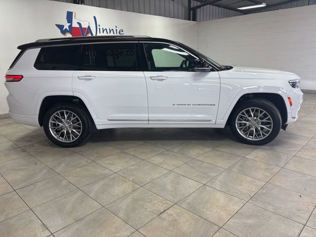 Used 2023 Jeep Grand Cherokee L Summit w/ Luxury Tech Group V RWD image 7