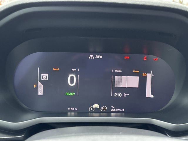 Used 2021 Polestar Polestar 2 w/ Performance Package image 23