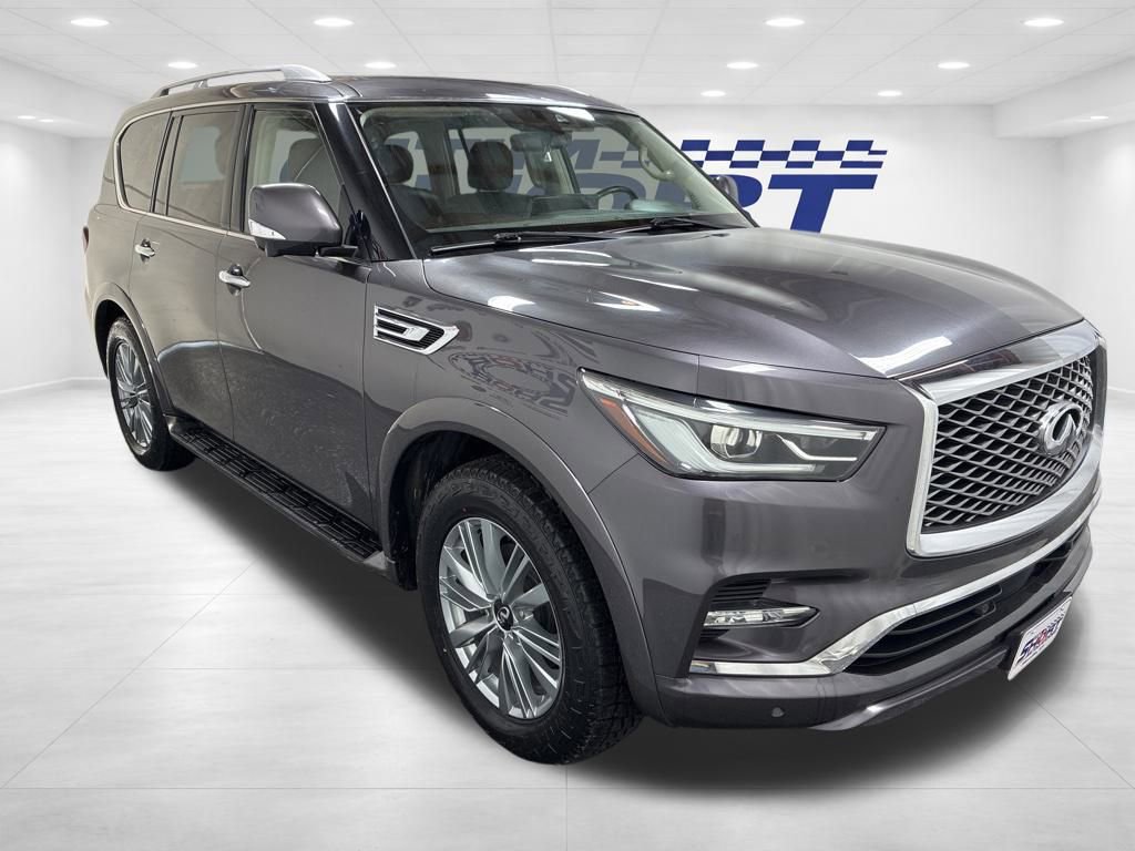 Used 2024 INFINITI QX80 Luxe image 3