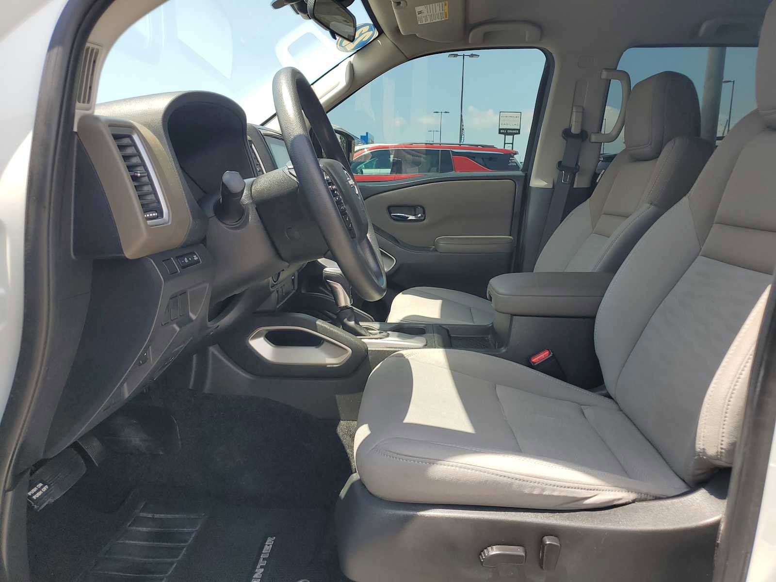 Used 2023 Nissan Frontier SV w/ Technology Package AWD/4WD image 13