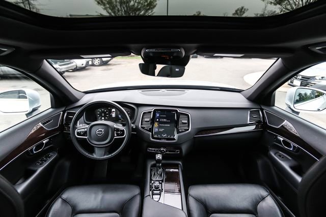 Used 2018 Volvo XC90 T6 Momentum w/ Convenience Package image 33