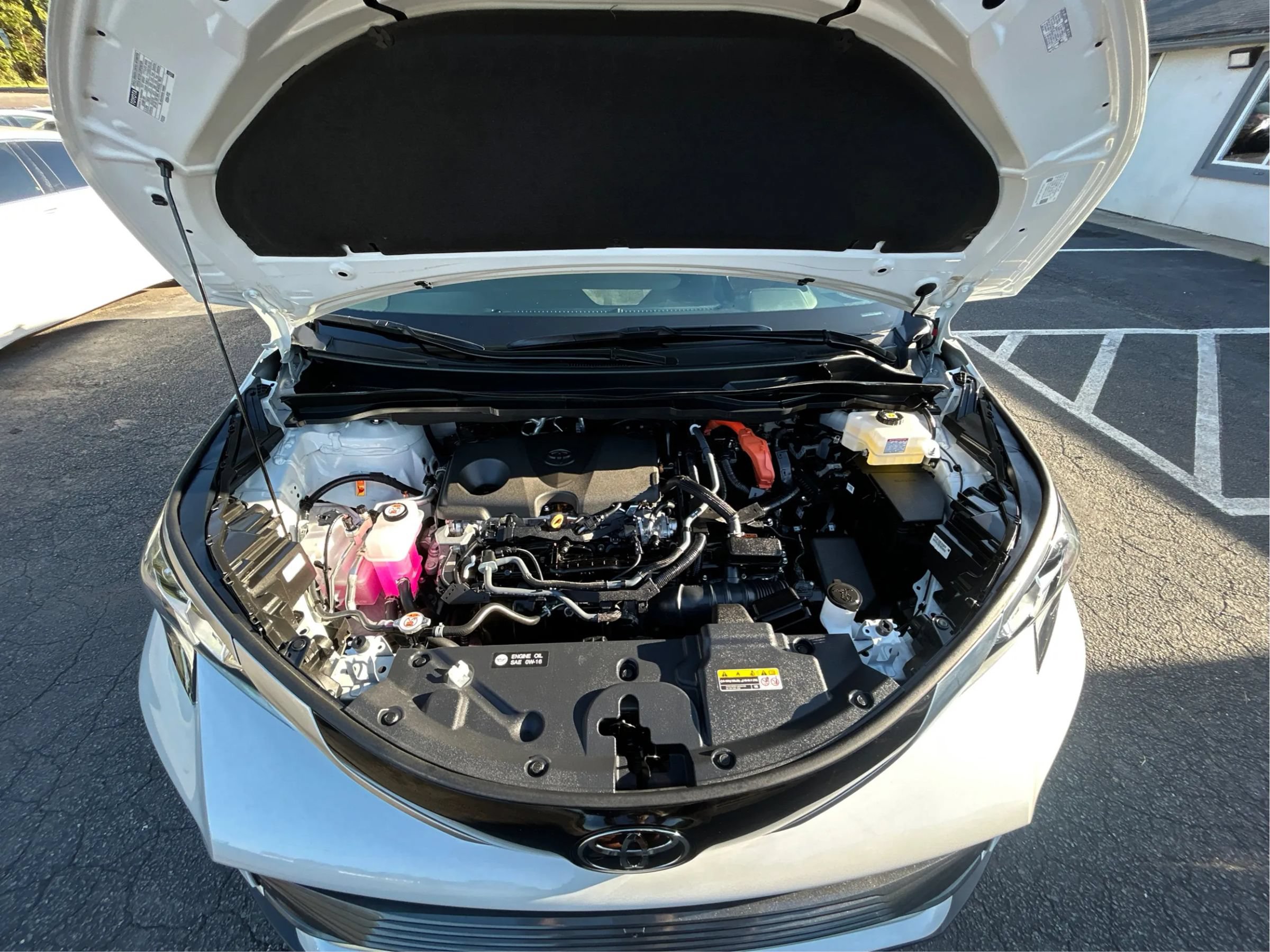 Used 2026 Toyota Sienna Platinum AWD/4WD image 16