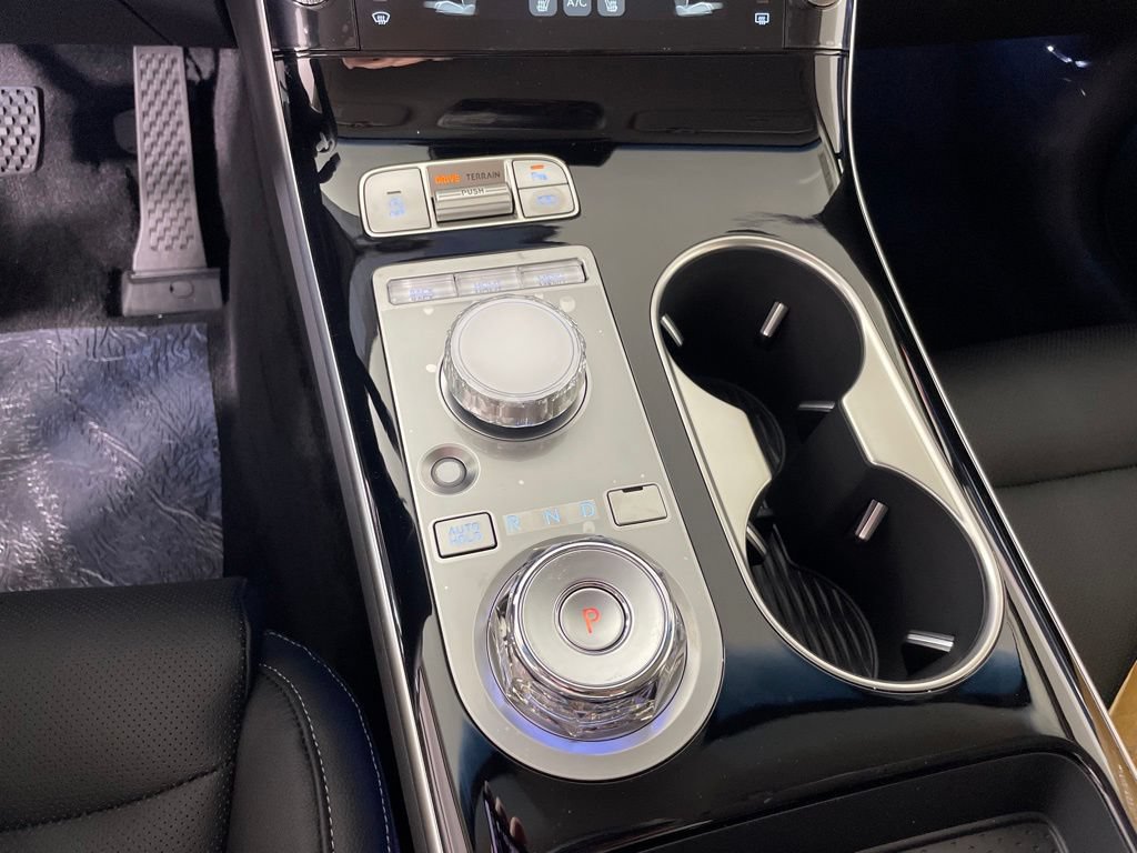 New 2026 Genesis GV70 2.5T AWD/4WD image 4