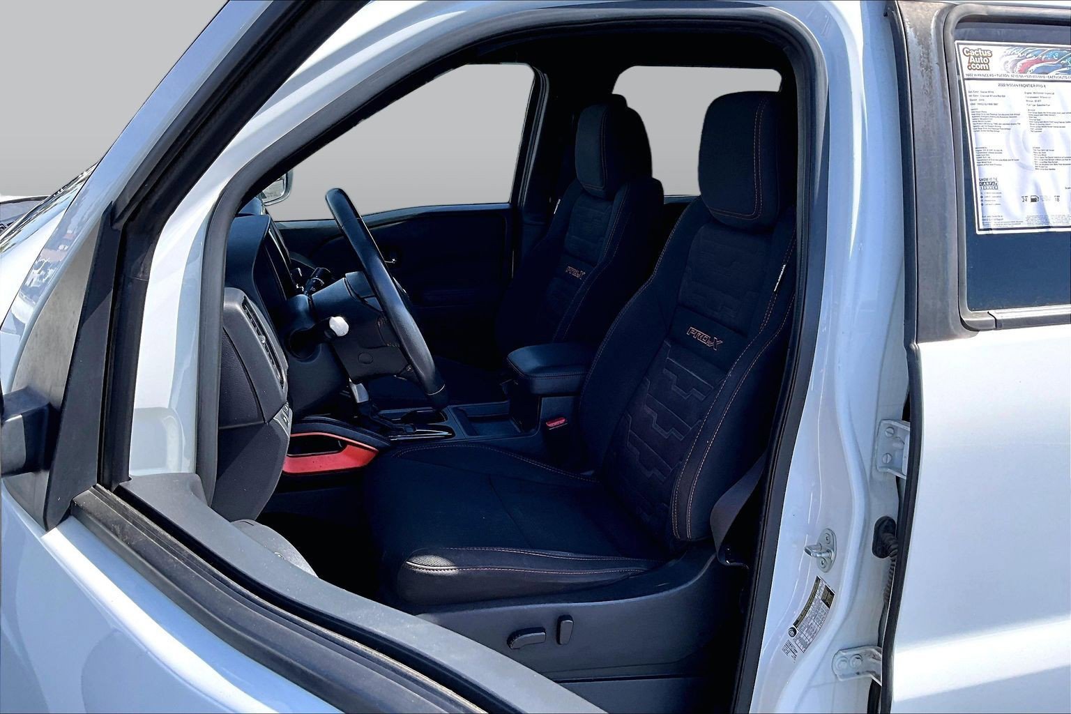 Used 2022 Nissan Frontier Pro-X RWD image 24