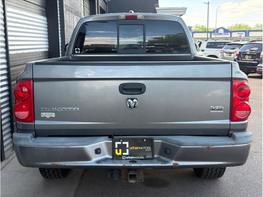 Used 2005 Dodge Dakota Laramie w/ Trailer Tow Group AWD/4WD image 8