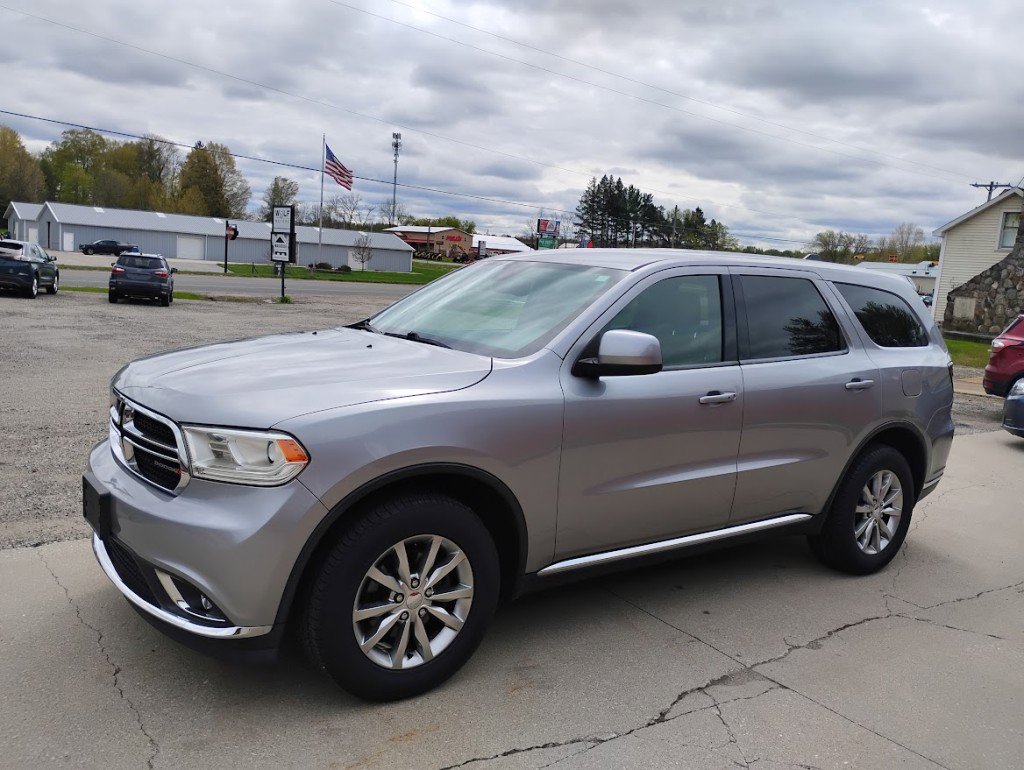 Used 2017 Dodge Durango SXT w/ 3rd Row Seating Group AWD/4WD image 3
