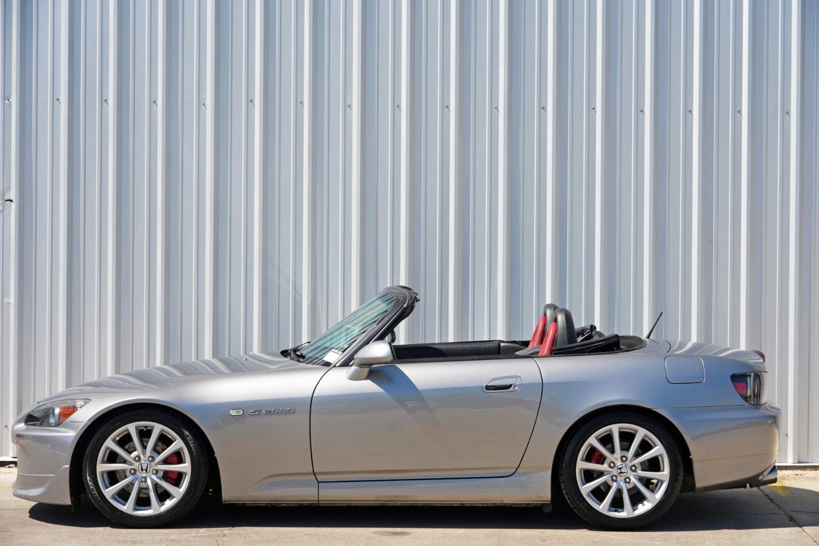 Used 2005 Honda S2000 image 35