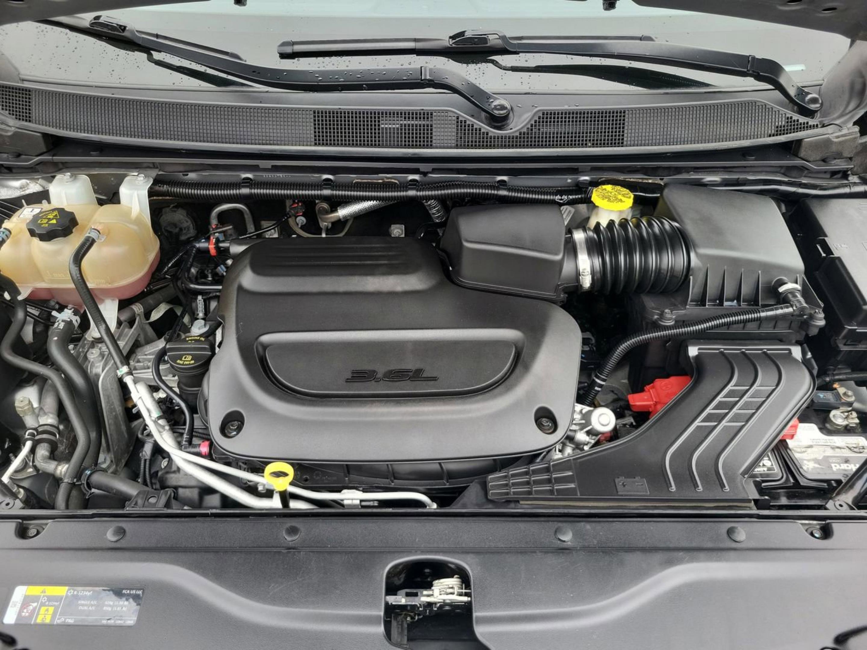 Used 2021 Chrysler Voyager Lxi image 10