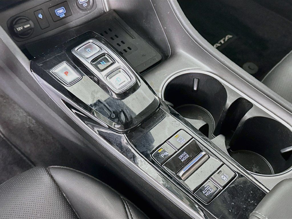Certified 2023 Hyundai Sonata Limited FWD image 17