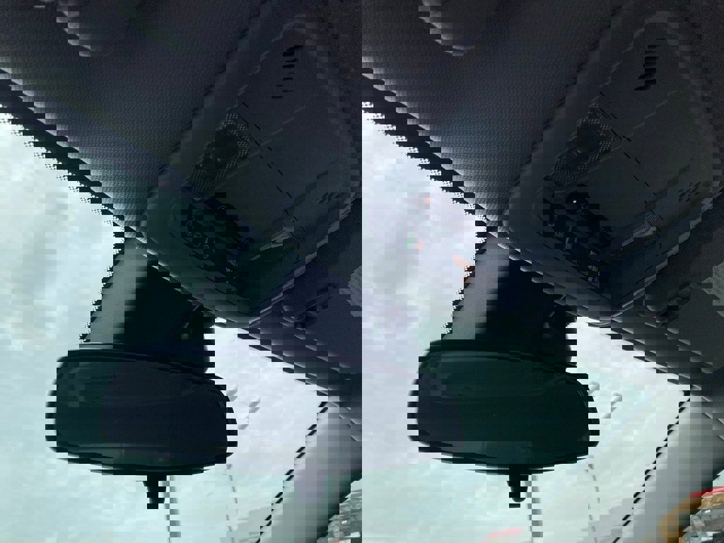 Used 2024 Chevrolet Malibu LT image 24