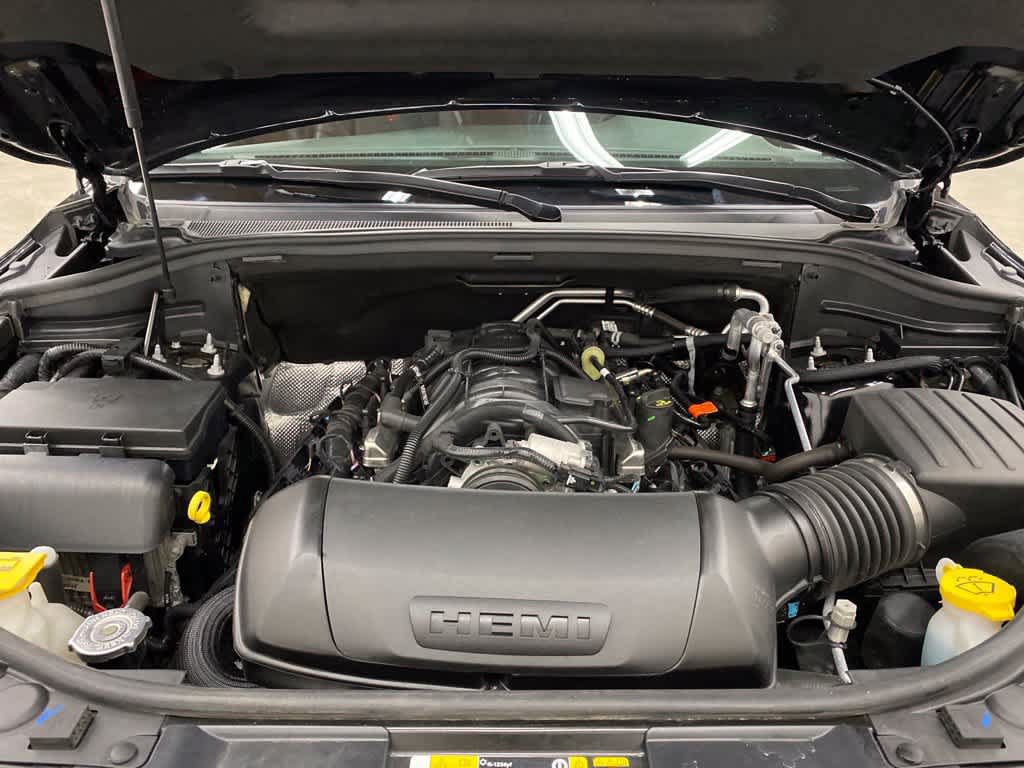 Used 2025 Dodge Durango R/T AWD/4WD image 11