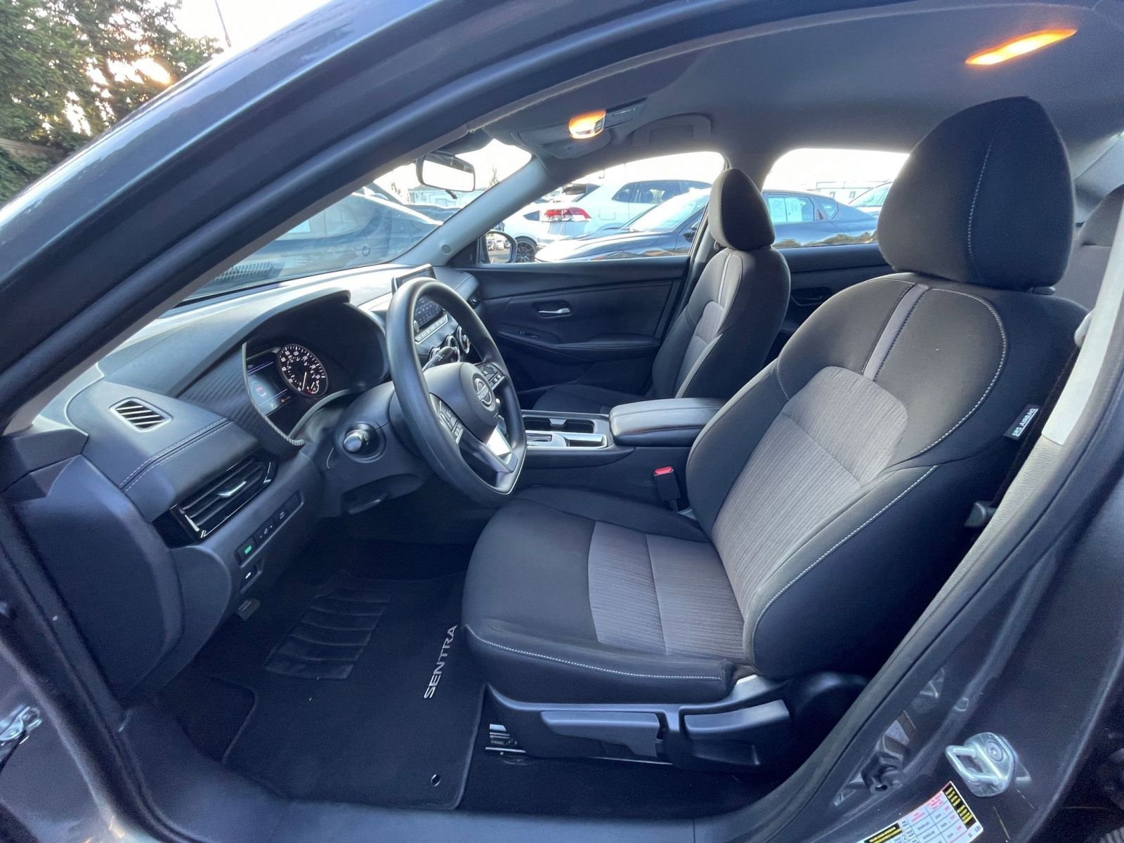 Used 2025 Nissan Sentra SV FWD image 24