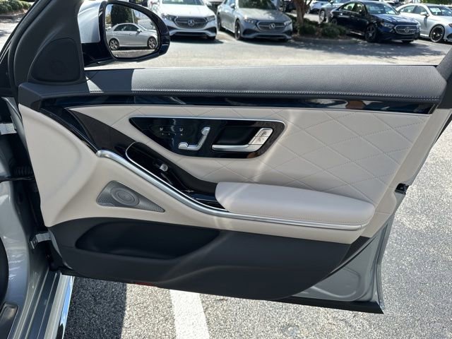 New 2026 Mercedes-Benz S 580 4MATIC Sedan image 42