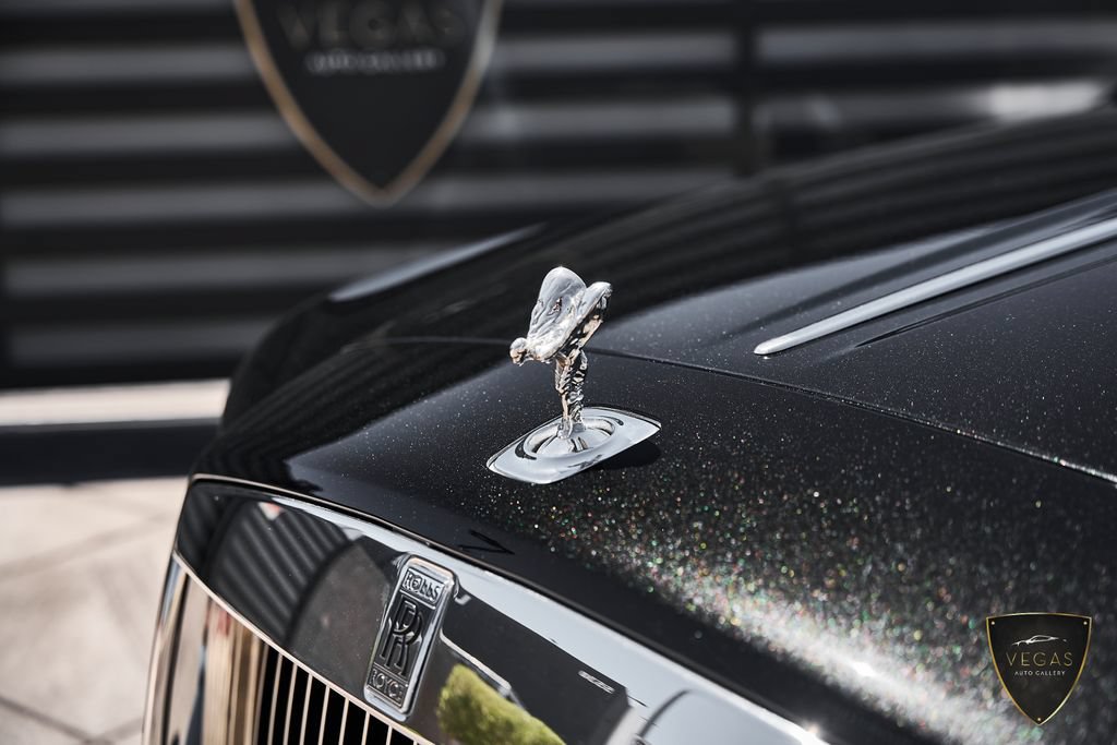 Used 2019 Rolls-Royce Dawn RWD image 9