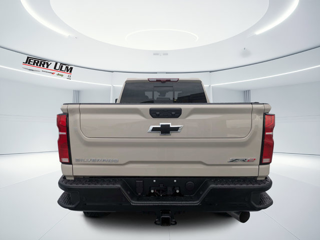 Used 2026 Chevrolet Silverado 2500 ZR2 AWD/4WD image 4