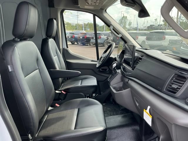 New 2026 Ford Transit 250 148 Medium Roof RWD image 23