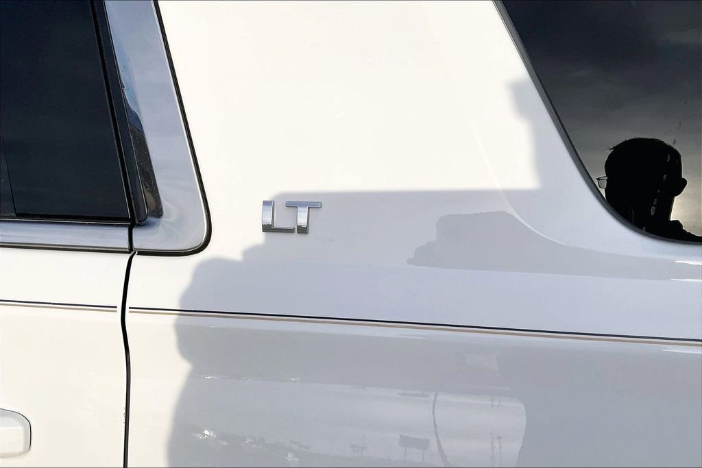 Used 2015 Chevrolet Tahoe LT w/ Luxury Package image 6