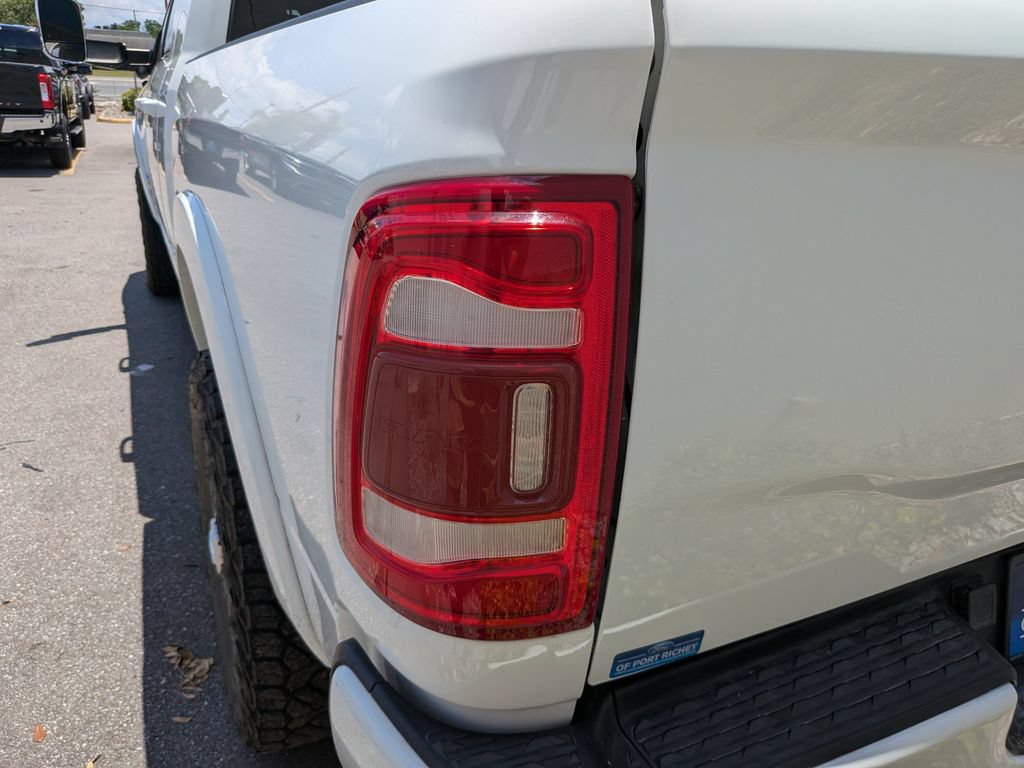 Used 2022 RAM 3500 Limited w/ Safety Group AWD/4WD image 11
