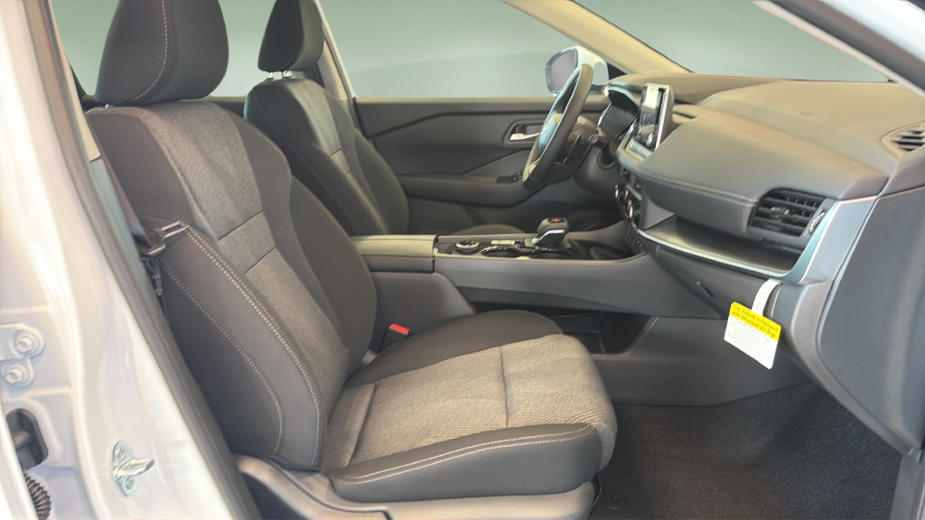 New 2026 Nissan Rogue SV AWD/4WD image 11