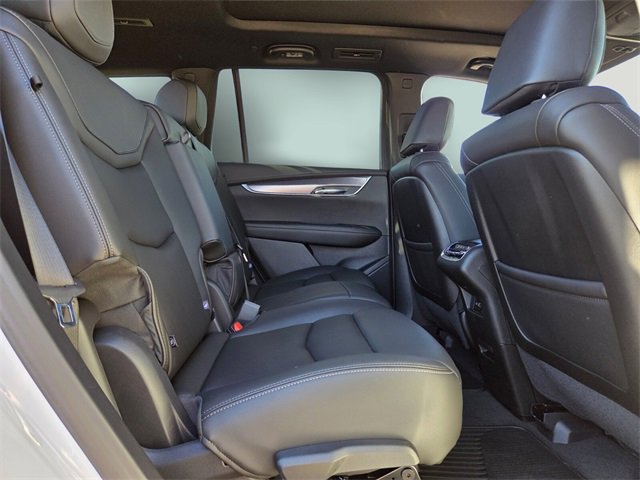 New 2025 Cadillac XT6 Luxury image 15