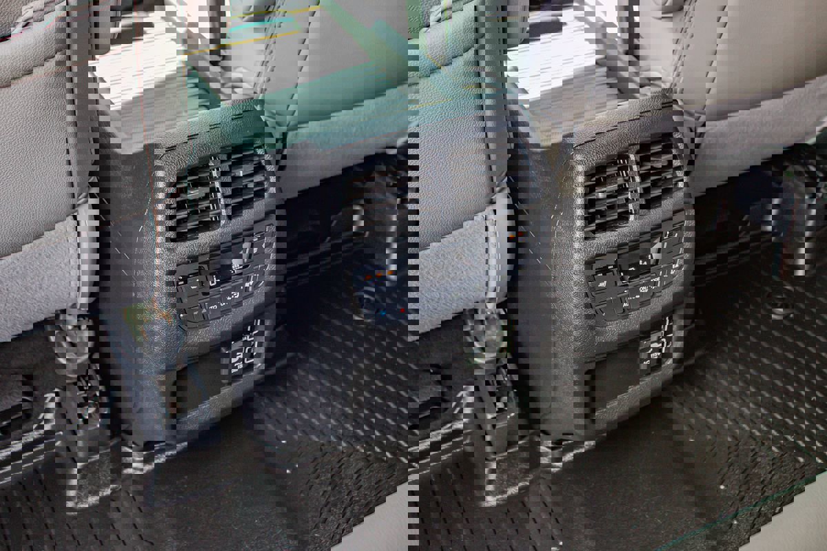 Used 2019 Honda Passport Elite image 31