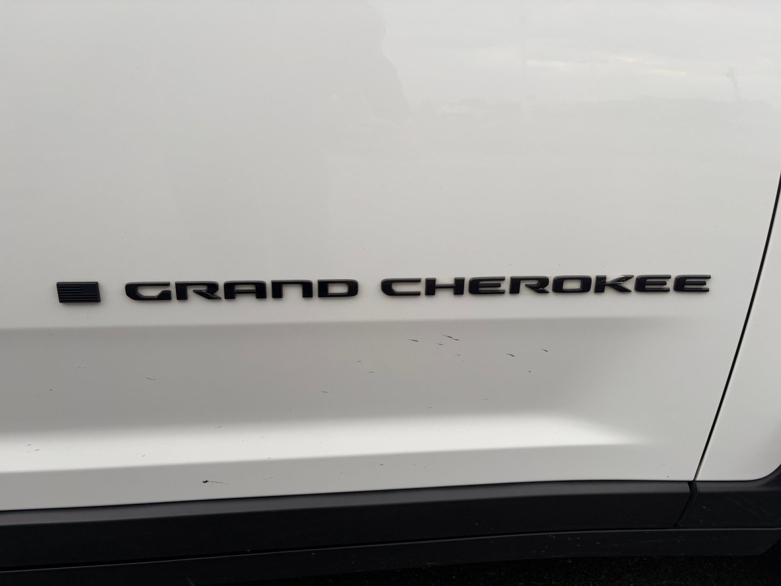 Used 2023 Jeep Grand Cherokee L Laredo AWD/4WD image 30