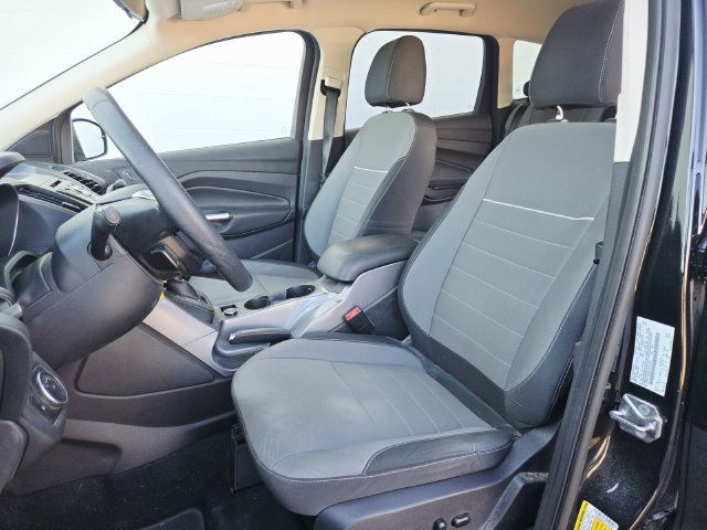 Used 2015 Ford Escape SE FWD image 7