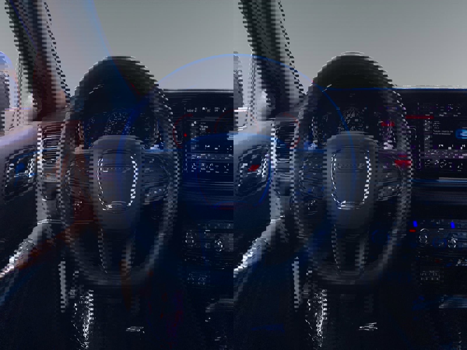 Used 2025 Dodge Durango GT image 12