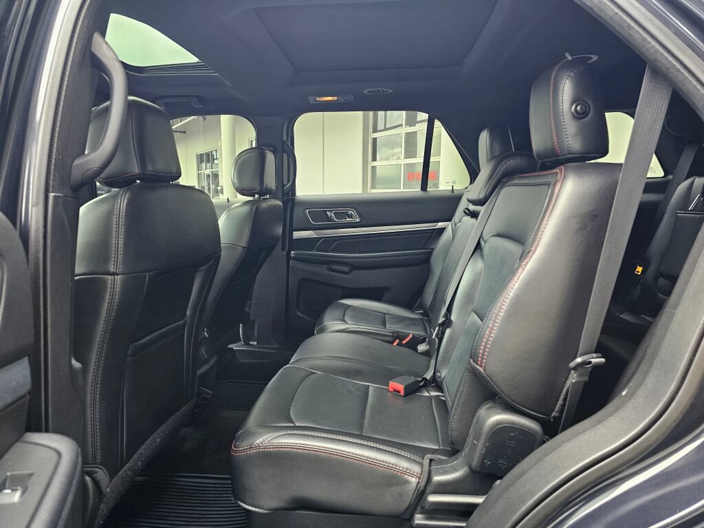Used 2017 Ford Explorer Sport AWD/4WD image 17