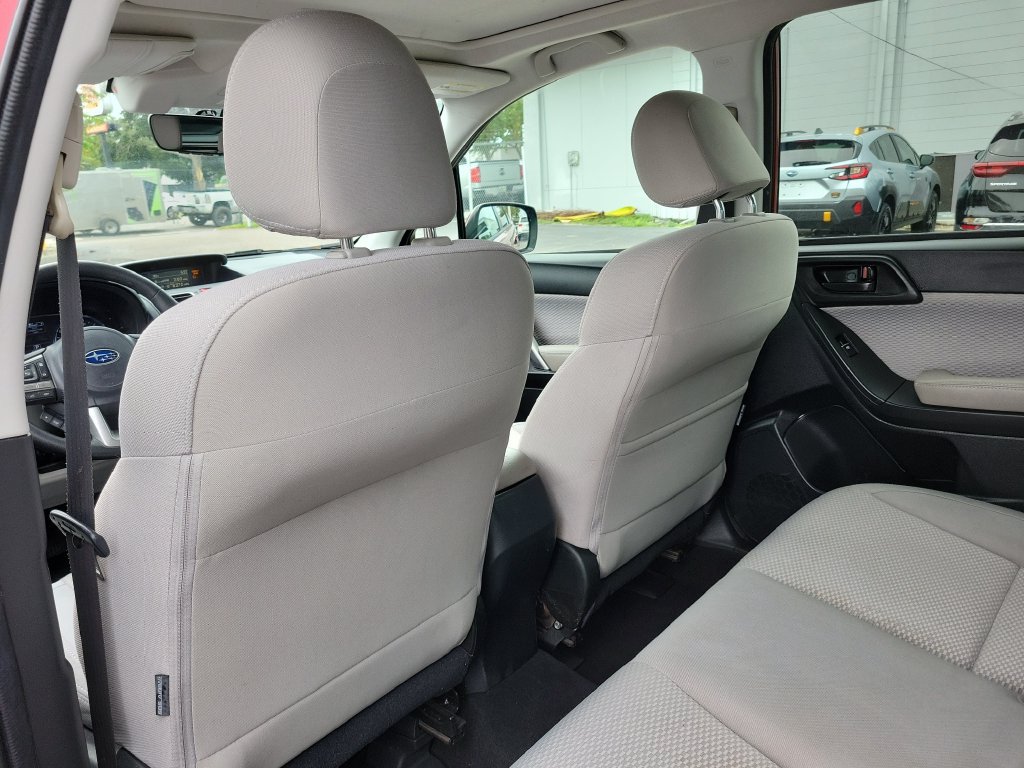 Used 2018 Subaru Forester 2.5i Premium AWD/4WD image 11