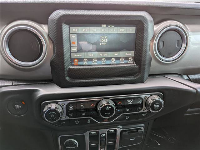 Used 2018 Jeep Wrangler Unlimited Sahara w/ Cold Weather Group image 14