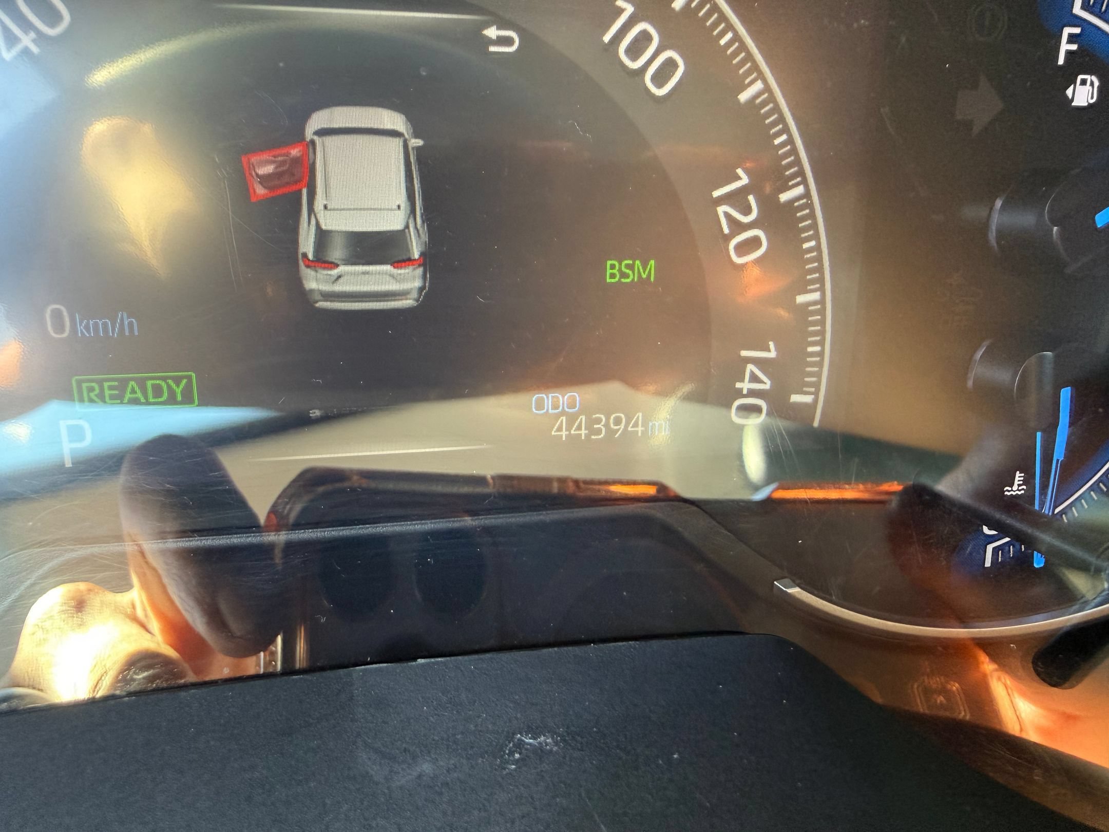 Used 2023 Toyota RAV4 XLE Premium AWD/4WD image 17