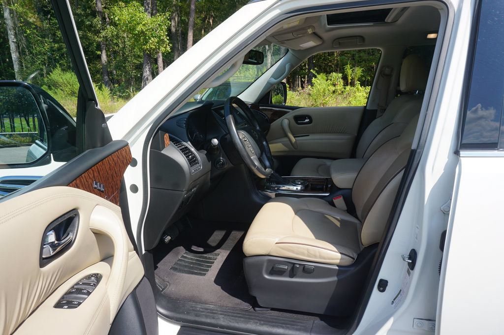 Used 2019 Nissan Armada SL w/ Premium Package RWD image 2