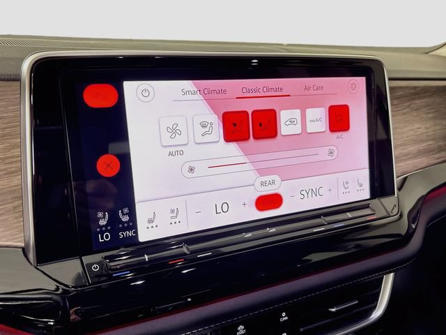 Certified 2024 Volkswagen Atlas SEL AWD/4WD image 18