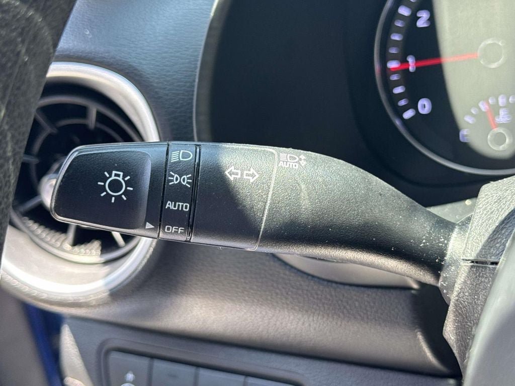 Used 2023 Kia Forte LXS w/ LXS Technology Package FWD image 22