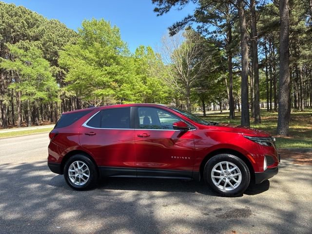 Used 2022 Chevrolet Equinox LT image 3